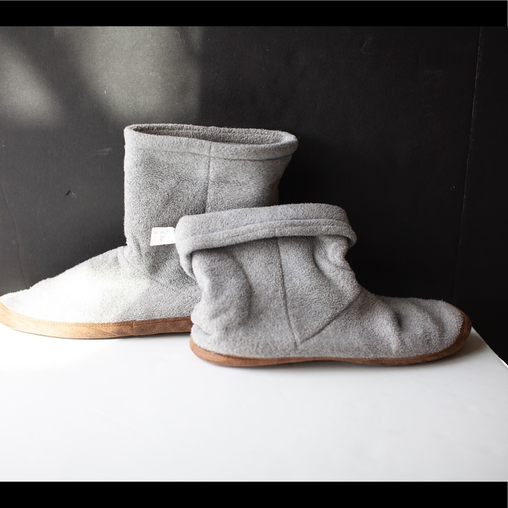 Land’send slippers women size 11